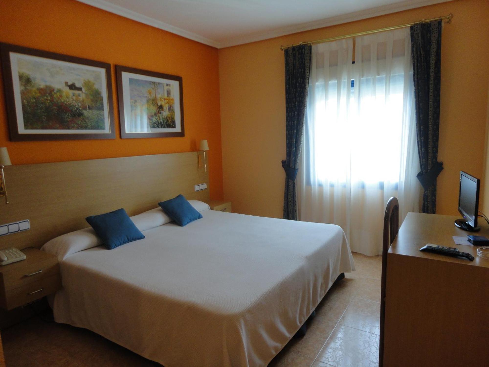 Hotel Mirador Velilla de San Antonio Dış mekan fotoğraf